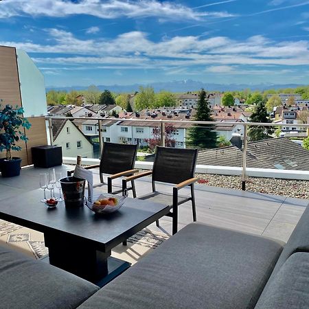Penthouse Apartment Mit Alpenblick Friedrichshafen Ngoại thất bức ảnh