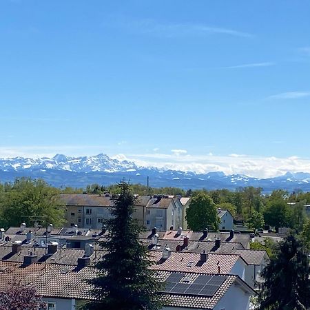 Penthouse Apartment Mit Alpenblick Friedrichshafen Ngoại thất bức ảnh