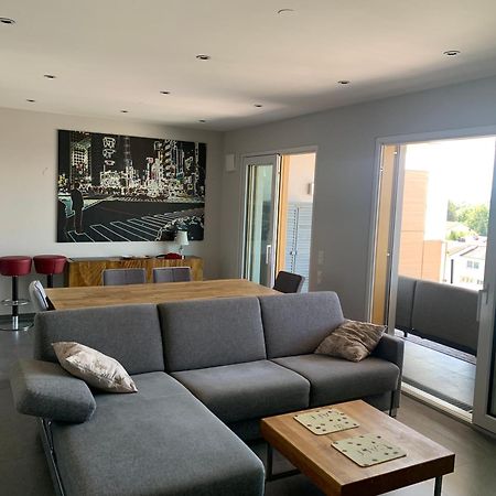 Penthouse Apartment Mit Alpenblick Friedrichshafen Ngoại thất bức ảnh