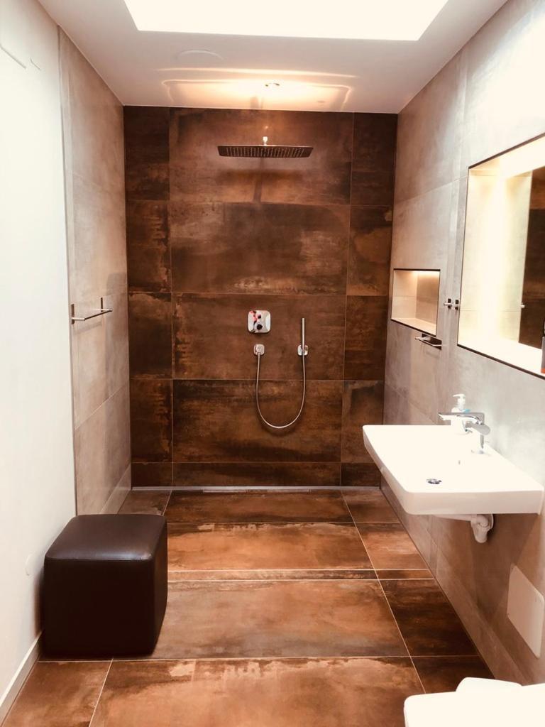 Penthouse Apartment Mit Alpenblick Friedrichshafen Ngoại thất bức ảnh