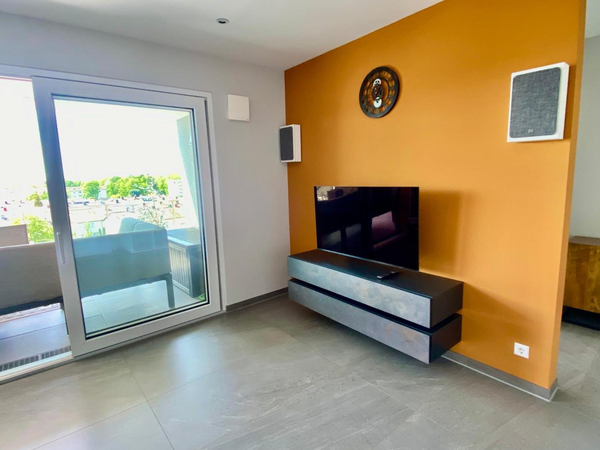 Penthouse Apartment Mit Alpenblick Friedrichshafen Ngoại thất bức ảnh