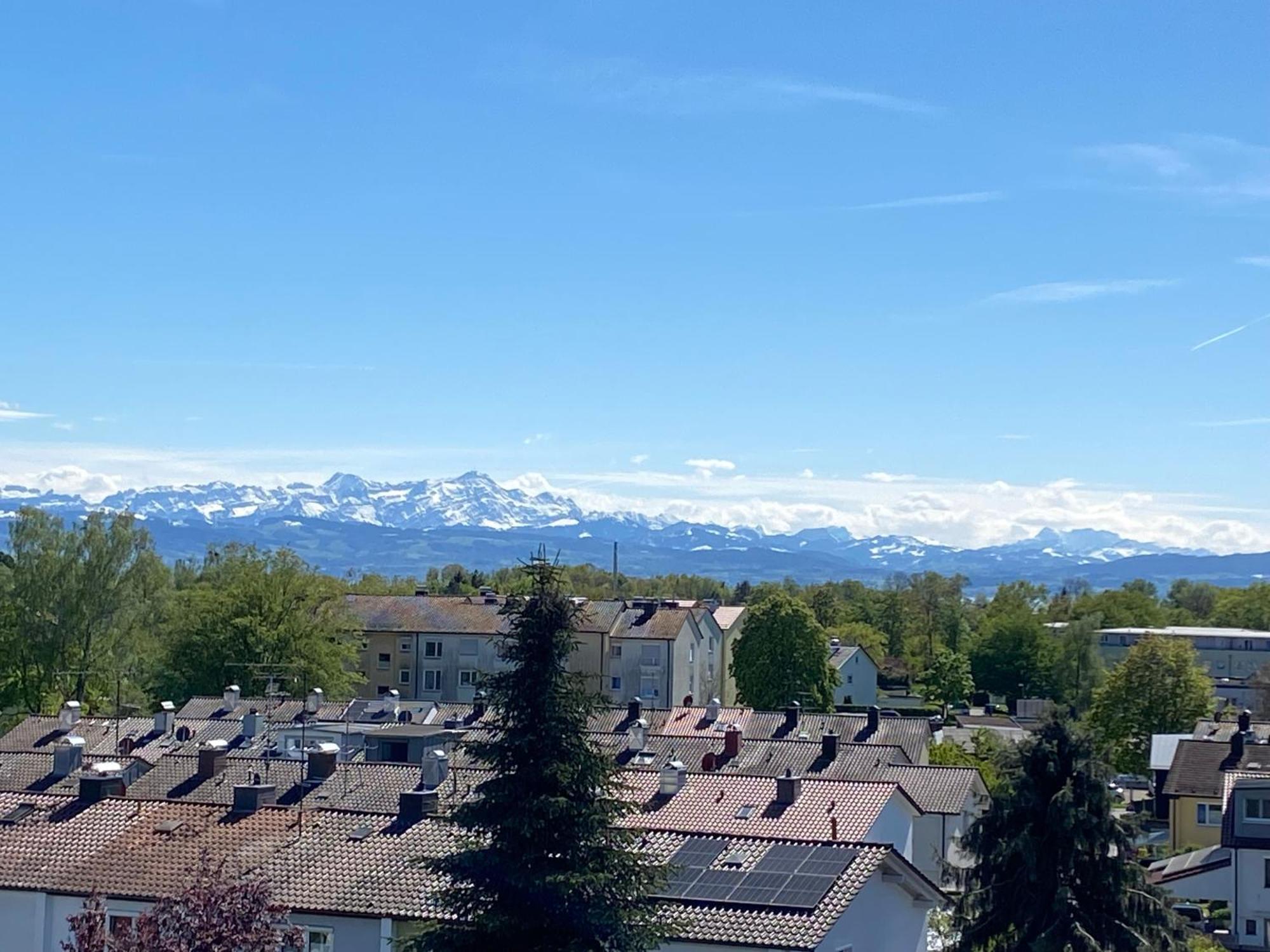 Penthouse Apartment Mit Alpenblick Friedrichshafen Ngoại thất bức ảnh